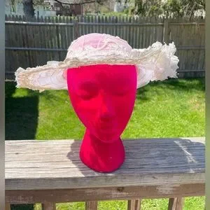 Vintage Kentucky Derby Lace Floral Hat White Vintage | Accessories | Vintage Kentucky Derby Lace Floral  main image 3